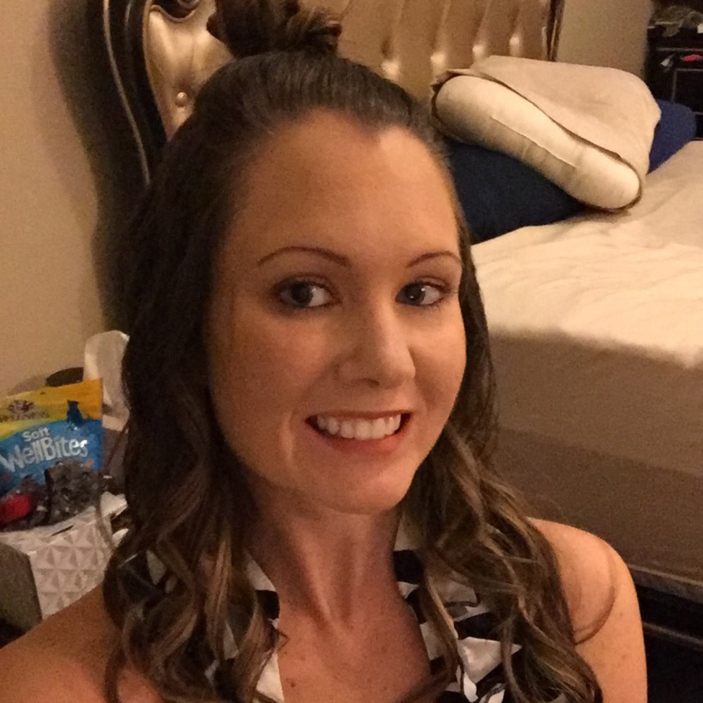 Meet your Posher, Destiny